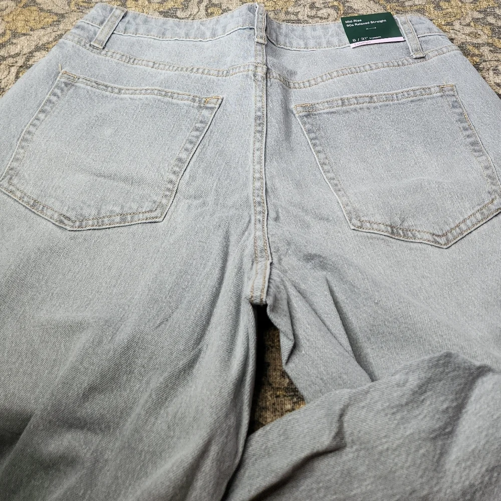 Wild Fable Mid-Rise 90s Relaxed Straight Gray Jeans Size 8/31" - Picture 10 of 16